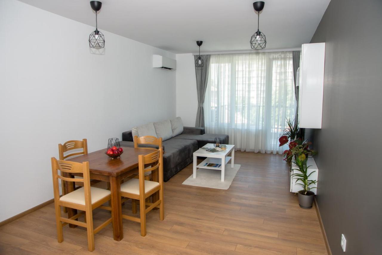 Apartament Intense بلاغويفغراد المظهر الخارجي الصورة
